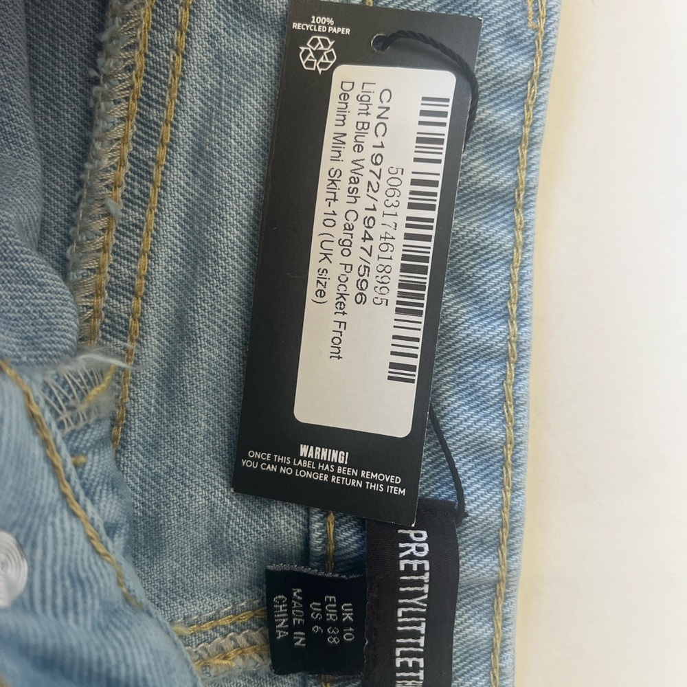 COPY - PrettyLittleThing Light Blue Denim Mini Skirt Size 6 - Picture 4 of 6